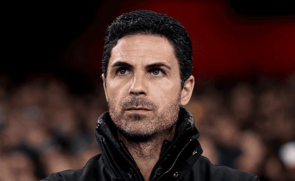 Arteta đã có những so sánh về hoàn cảnh hiện tại của Arsenal so với PSG và Bayern.