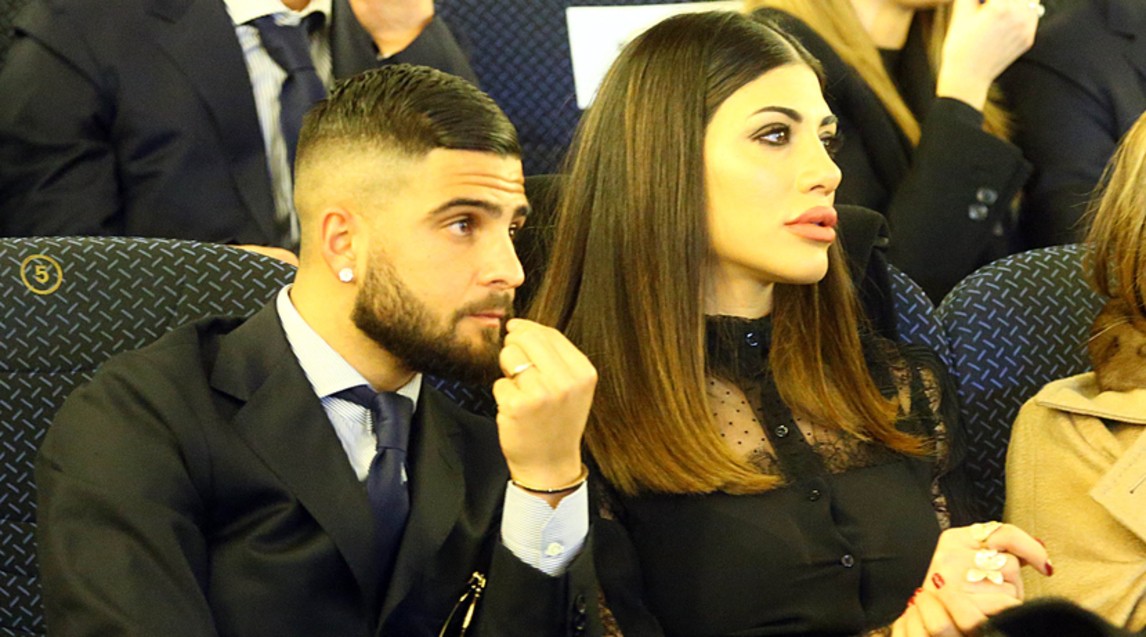Dàn sao Napoli lạnh như băng tham dự ra mắt phim - Bóng Đá