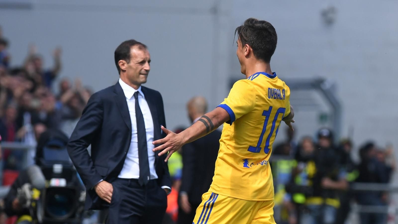 Với Juventus, đừng dại hỏi 'Vì sao?' - Bóng Đá