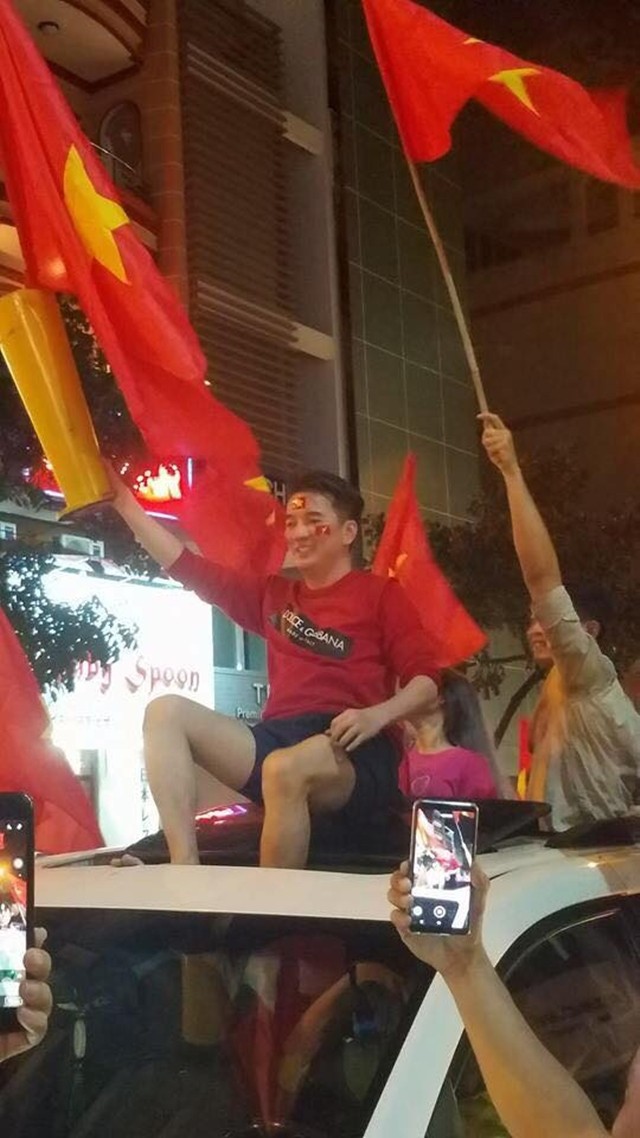  - Bóng Đá