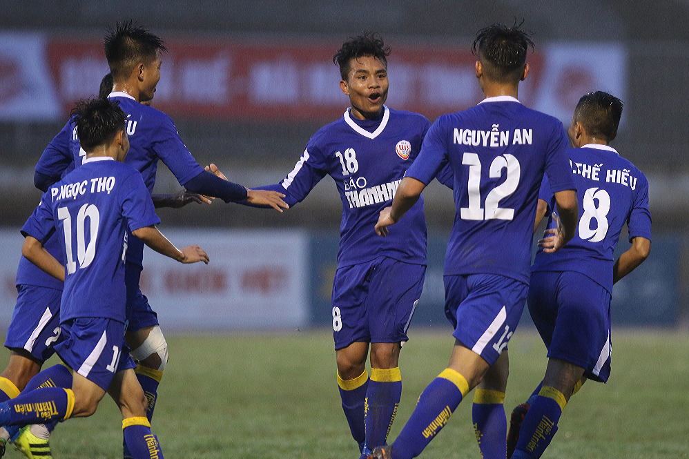 VCK U19 Quốc gia 2018: Cơn mưa bàn thắng trên sân Tự Do - Bóng Đá