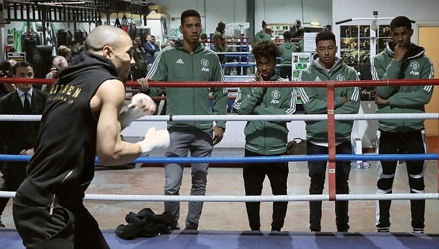 Chris Eubank Jr đến thăm man utd - Bóng Đá