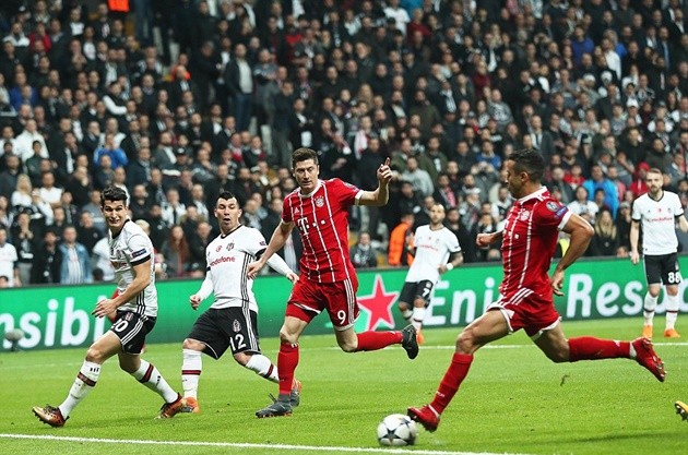 Jupp Heynckes lo sốt vó với chấn thương của Thiago  - Bóng Đá