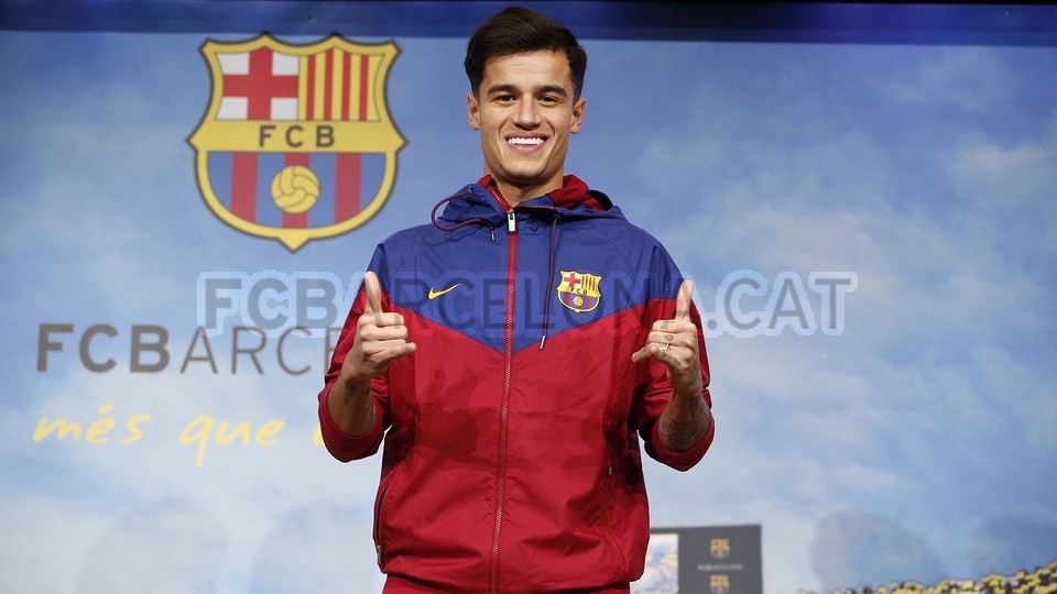 Coutinho họp báo ra mắt Barca - Bóng Đá
