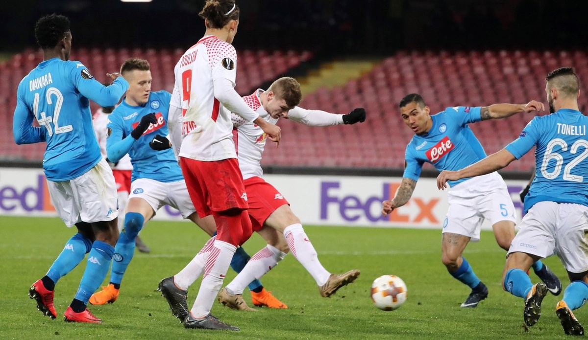 Chùm ảnh: Celta Vigo bị nghiền nát trong đêm Messi thăng hoa - Bóng Đá