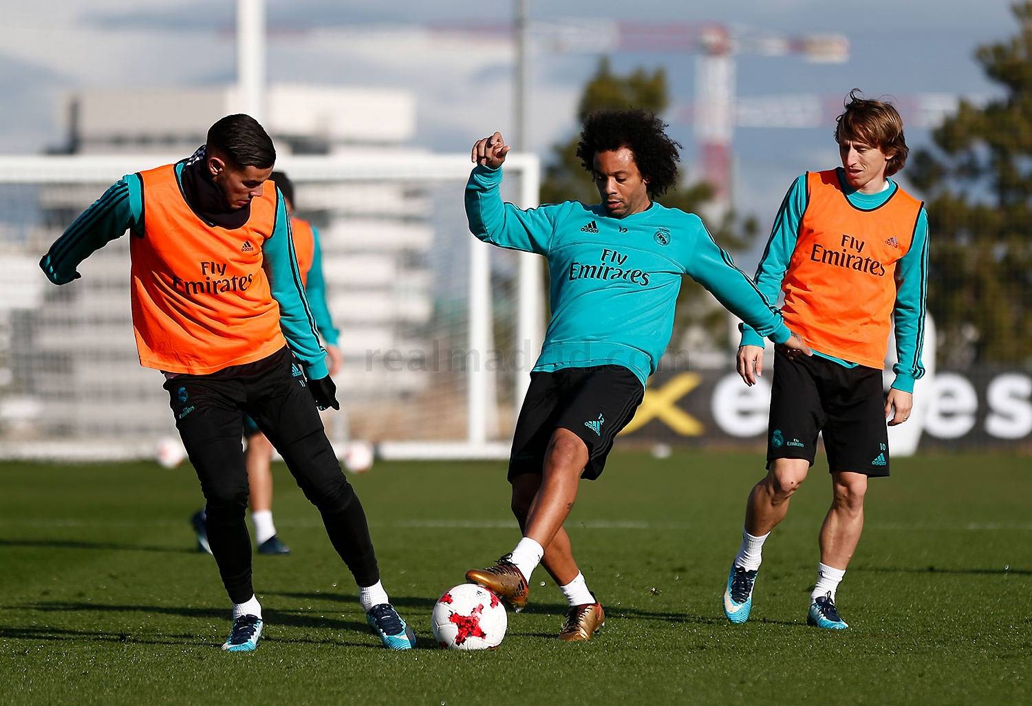 Real Madrid tập luyện - Bóng Đá