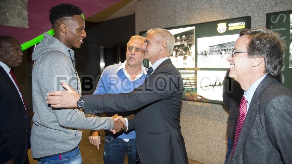 Sanchez âm thầm đến sân London Colney, đếm ngày rời Arsenal - Bóng Đá