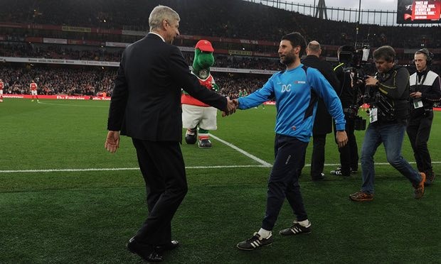 Đại thắng Lincoln, Wenger vẫn cay cú - Bóng Đá