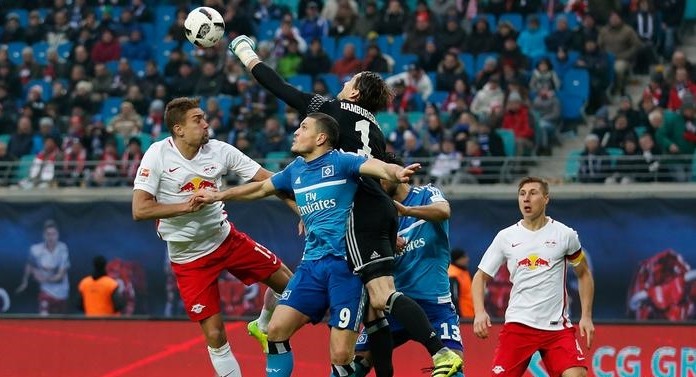 Ghi bàn phút cuối, Bayern vững ngôi đầu Bundesliga - Bóng Đá