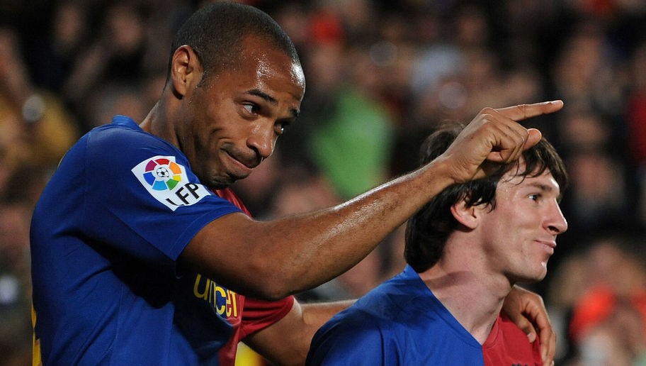 Muốn thoát khỏi cái bóng của Messi, Neymar cần thay đổi - Bóng Đá