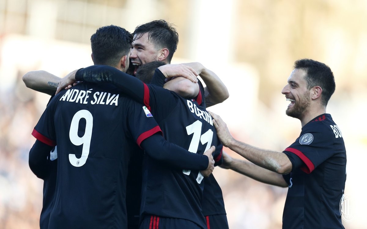 Góc Napoli: Khi người hùng Mazzarri góp sức cho ước mơ vô địch - Bóng Đá