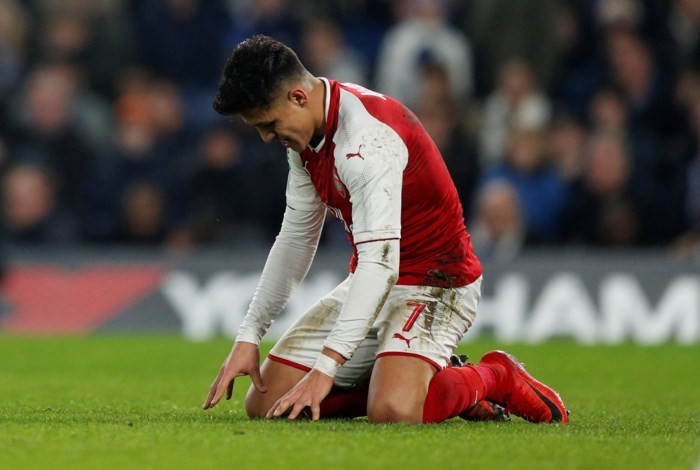 Góc Arsenal: Lacazette sẽ là cái tên tiếp theo ra đi? - Bóng Đá