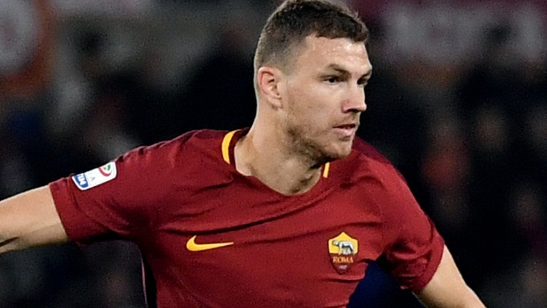 Góc AS Roma: Dzeko ra đi, thời của Schick đã tới - Bóng Đá