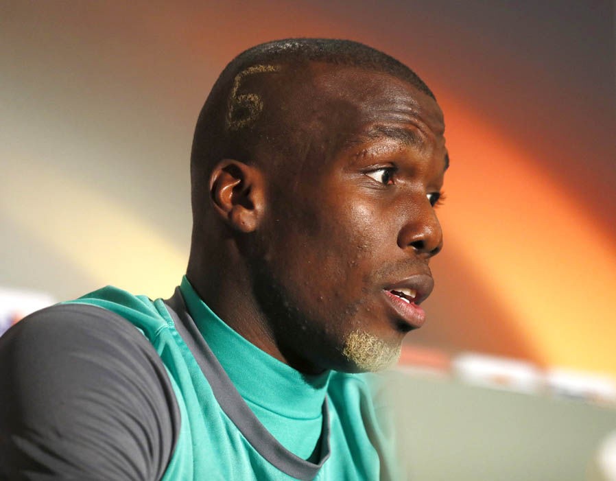 Florentin Pogba thay kiểu tóc đầy ý nghĩa trước ngày chiến với em trai - Bóng Đá