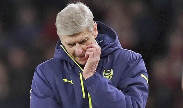 Góc Arsenal: Đã chẳng còn thể 'ngẩng' nữa rồi - Bóng Đá