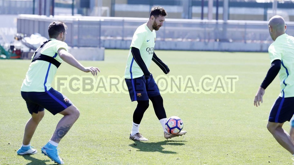 barca tập luyện - Bóng Đá