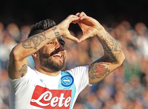 Chùm ảnh: Napoli đại thắng, Dries Mertens quyết giật 