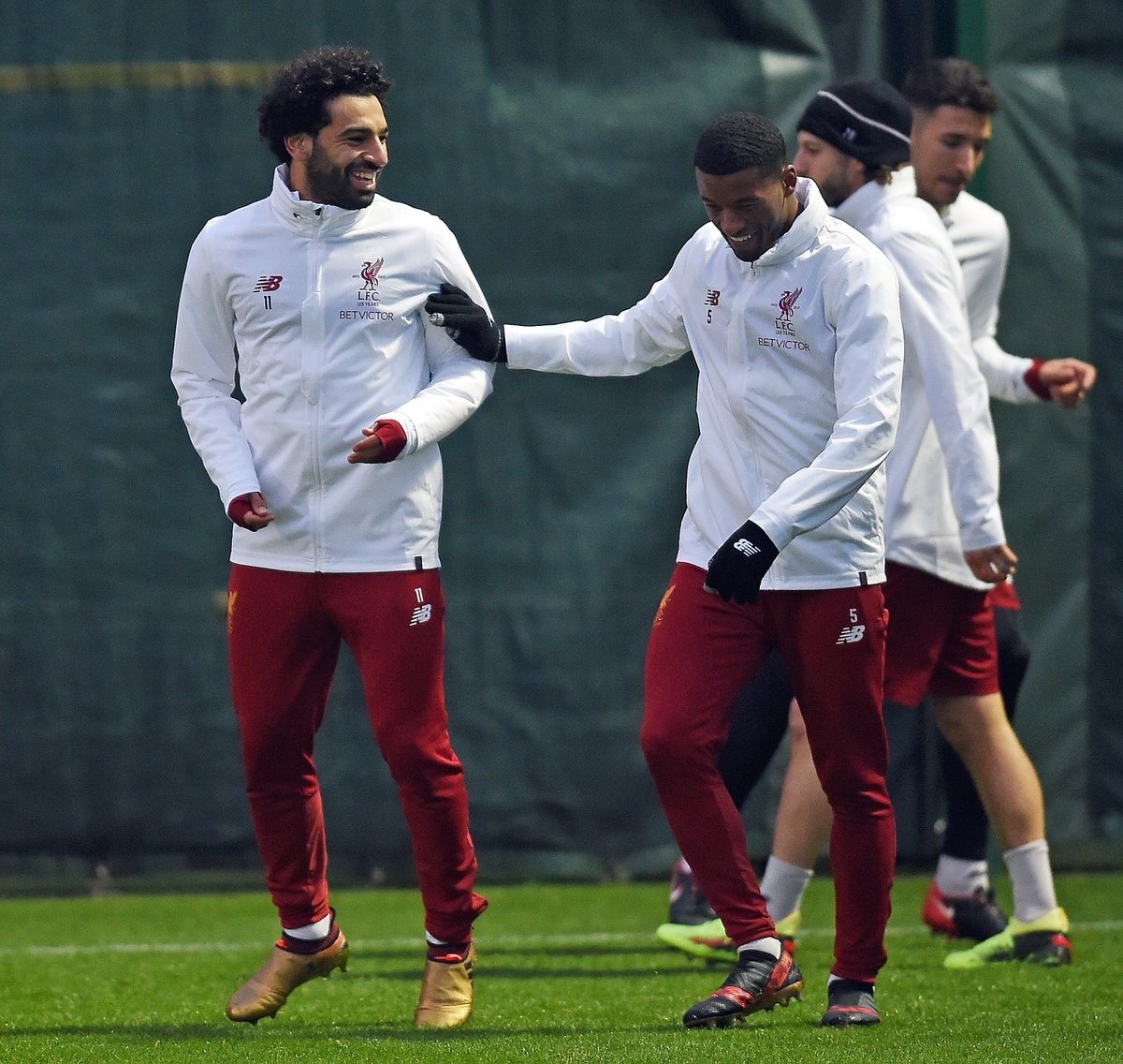 mohamed salah trở lại tập luyện - Bóng Đá