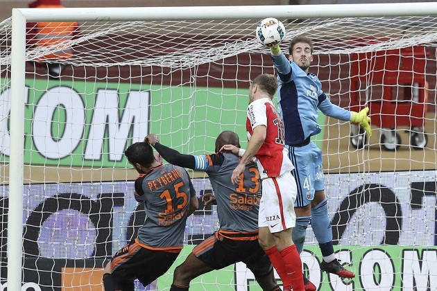 Chùm ảnh: Đại thắng Lorient, Monaco bắt đầu tách top - Bóng Đá