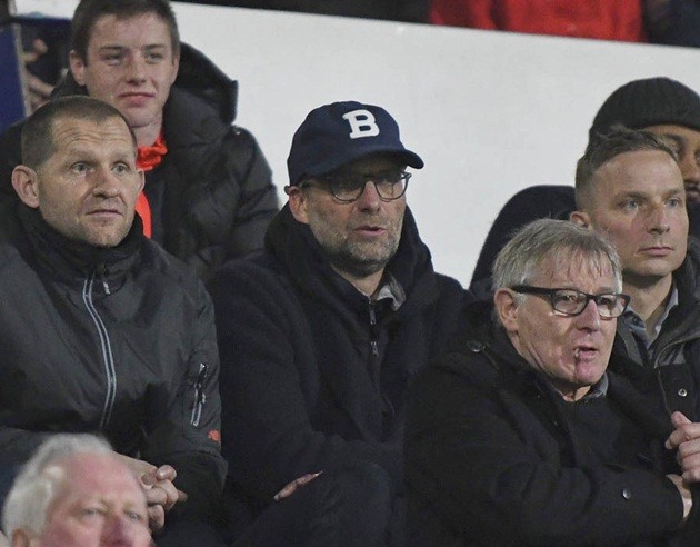 Chùm ảnh: Klopp lặn lội xem đội trẻ, chờ tin vui từ Lovren - Bóng Đá