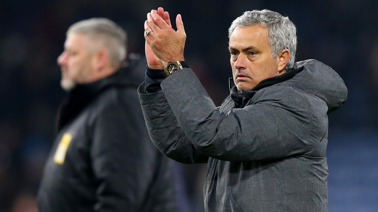Thắng Burnley, HLV Mourinho hết lời khen ngợi 2 cái tên này - Bóng Đá