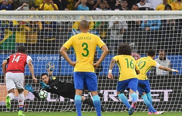 Neymar thăng hoa, Brazil thắng trận thứ 8 liên tiếp - Bóng Đá