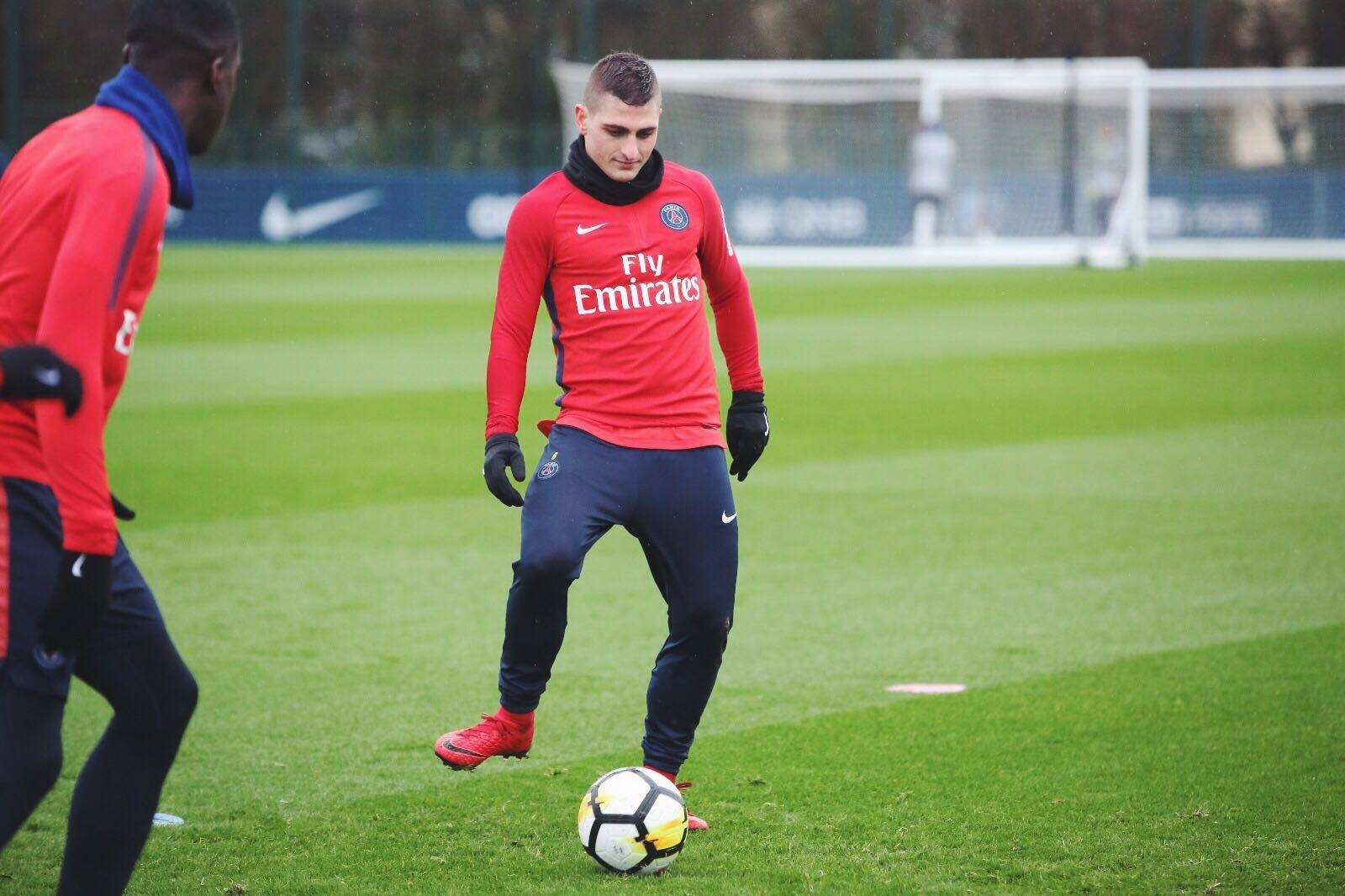PSG tươi tắn hội quân sau kì nghỉ dài - Bóng Đá