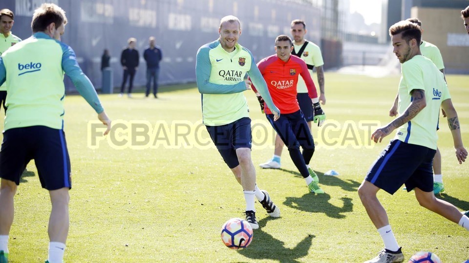 barca tập luyện - Bóng Đá
