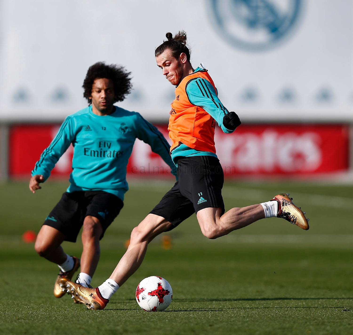 Real Madrid tập luyện - Bóng Đá