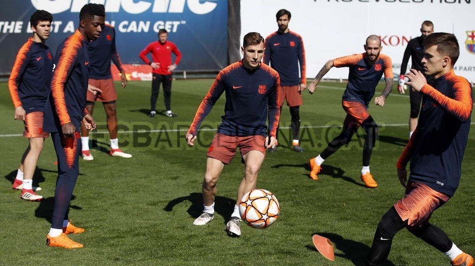 barca tập luyện - Bóng Đá