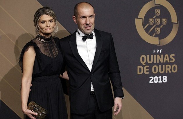 Cristiano Ronaldo hỏi ý Scolari, muốn kết thúc sự nghiệp ở Trung Quốc - Bóng Đá