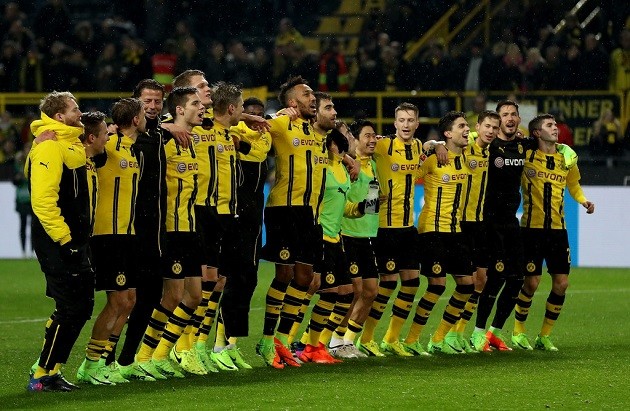 Chùm ảnh: Dortmund nhọc nhằn vượt qua hiện tượng RB Leipzig - Bóng Đá