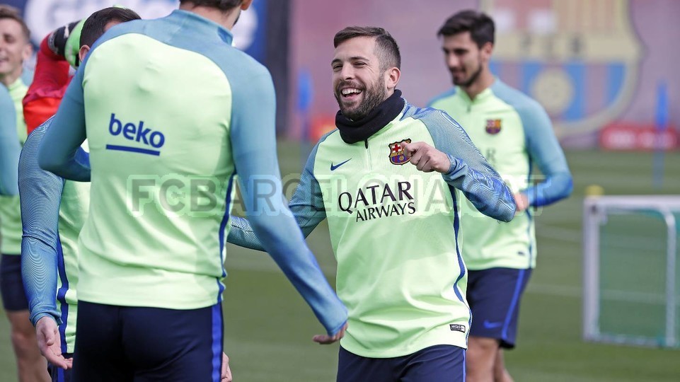 barca tập luyện - Bóng Đá