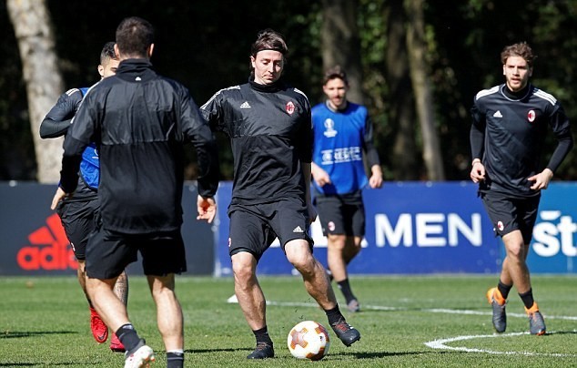 Gattuso đốc thúc AC Milan tập luyện, quyết ngược dòng trước Arsenal - Bóng Đá