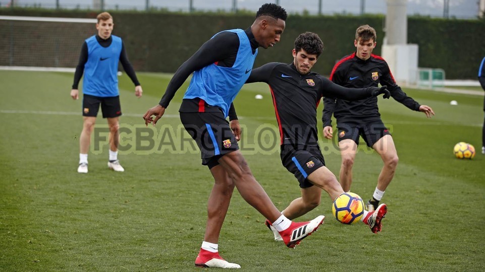 barca tập luyện - Bóng Đá