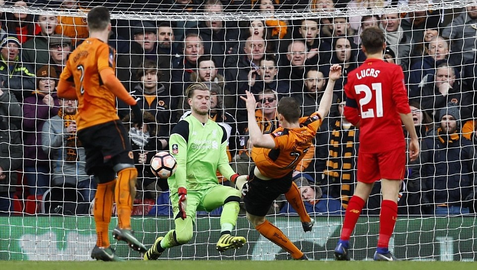 Chùm ảnh: Liverpool cúi mặt ngay tại Anfield trước Bầy sói - Bóng Đá