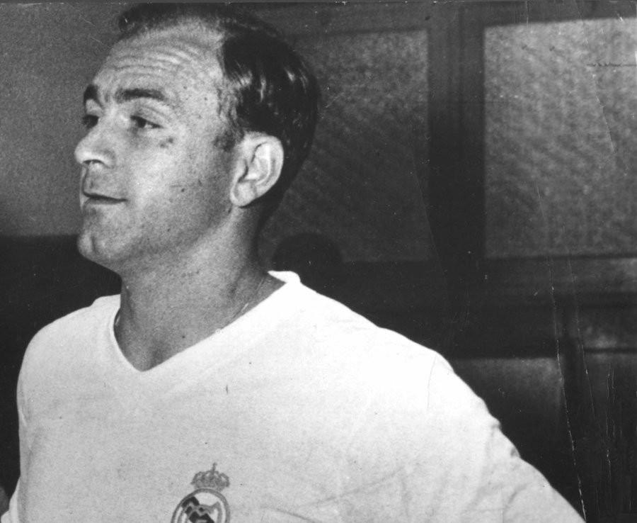 Sự lựa chọn của chuyên gia: Đội hình vĩ đại nhất Real Madrid - Bóng Đá