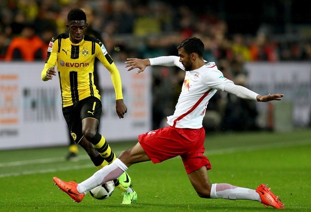 Chùm ảnh: Dortmund nhọc nhằn vượt qua hiện tượng RB Leipzig - Bóng Đá