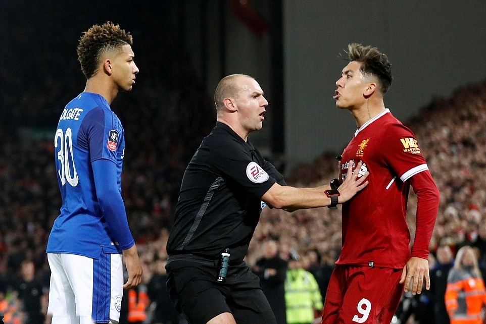 Firmino phân biệt chủng tộc - Bóng Đá