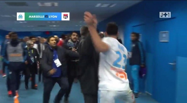 Đã rõ tình hình sức khỏe của Memphis Depay - Bóng Đá