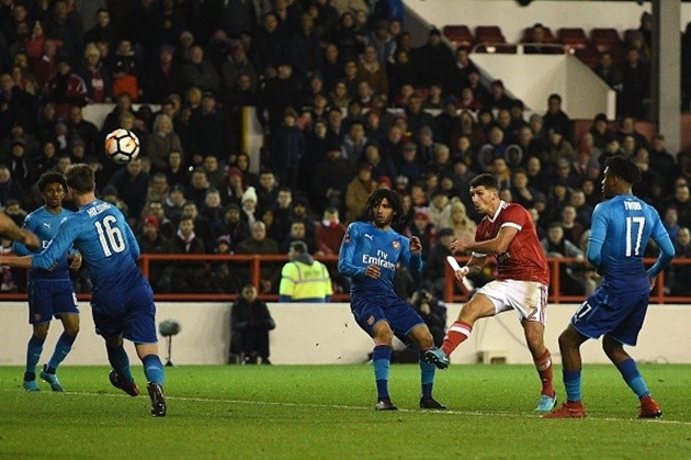 TRỰC TIẾP Nottingham Forest 3-2 Arsenal: Welbeck thắp sáng hi vọng (H2) - Bóng Đá
