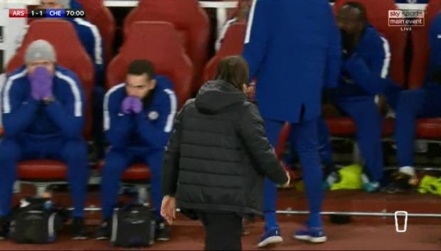 HLV Conte 'diễn sâu' khi Morata bỏ lỡ cơ hội ngon ăn - Bóng Đá