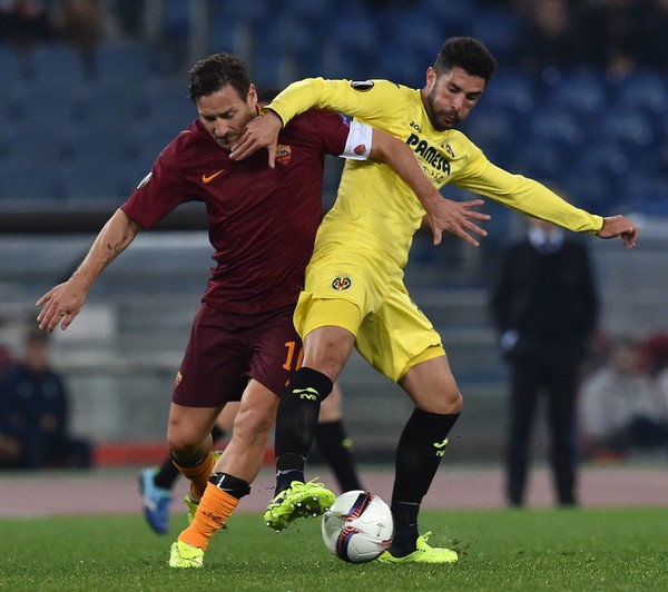 ảnh trận roma - Bóng Đá