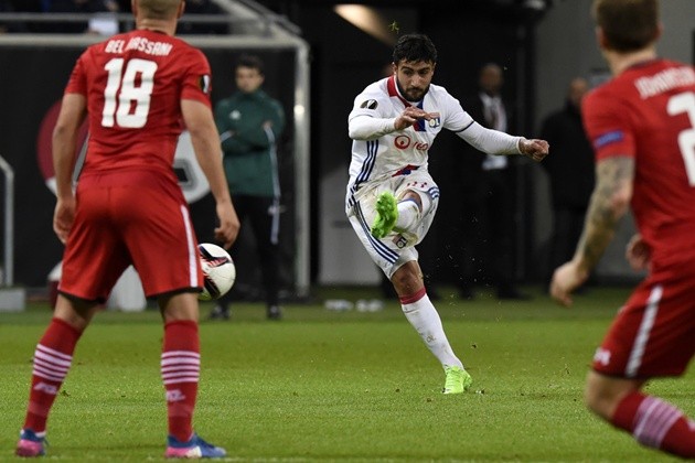 Chùm ảnh: Không Depay, Lyon vẫn thắng vượt qua AZ Alkmaar với tỉ số kinh hoàng - Bóng Đá