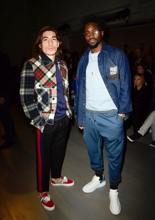 Hector Bellerin ăn mặc cực chất - Bóng Đá