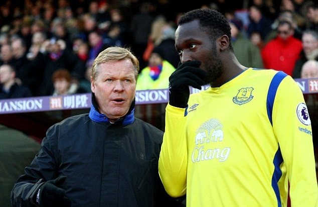 Chùm ảnh: Mặc tin đồn ra đi, Lukaku lặng lẽ trở lại sân tập - Bóng Đá