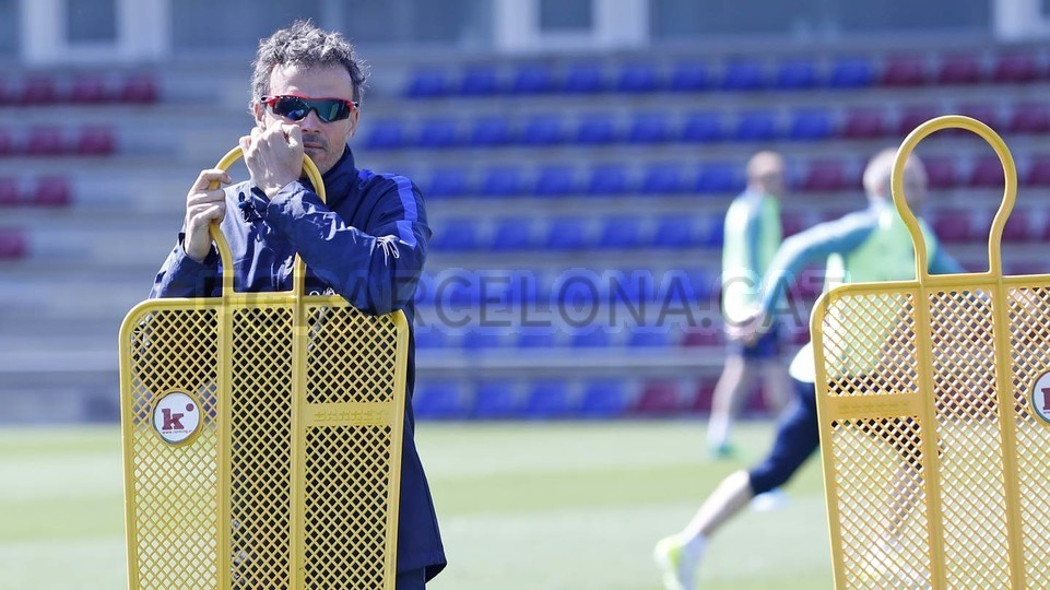barca tập luyện - Bóng Đá