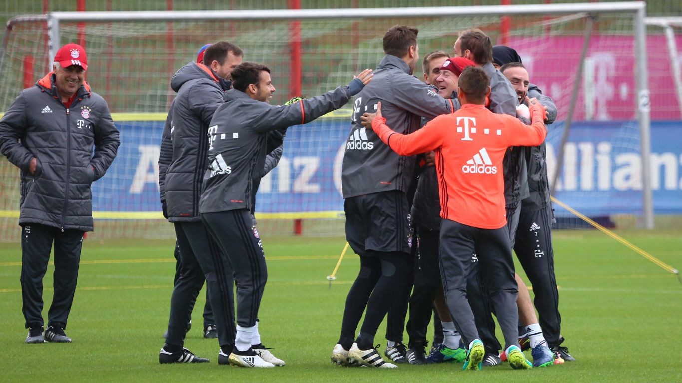 Buổi tập của Bayern  - Bóng Đá