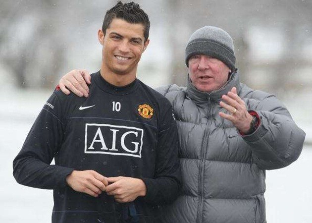 Messi và những vĩ nhân bóng đá nhận xét gì về Ronaldo? - Bóng Đá