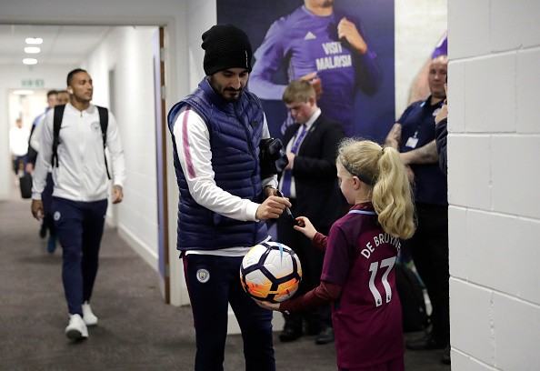 Hừng hực khí thế, dàn sao Man City quyết rửa hận tại Cardiff - Bóng Đá